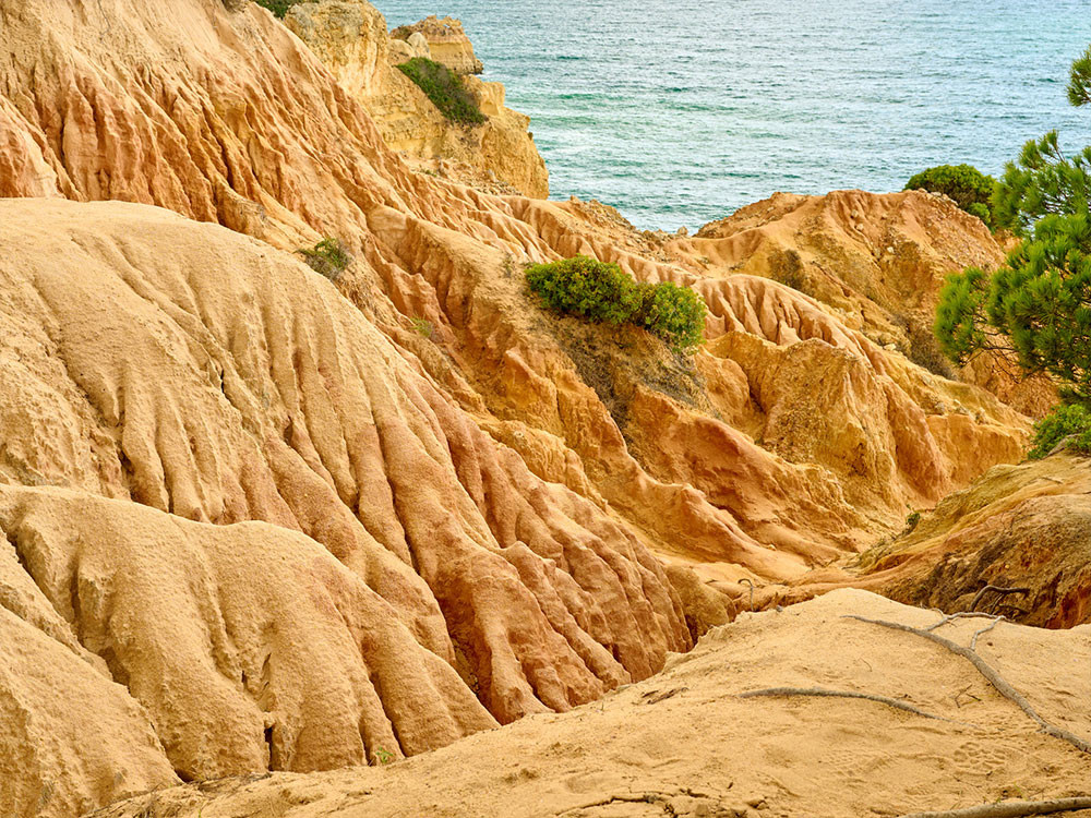Formations rocheuses en Algarve