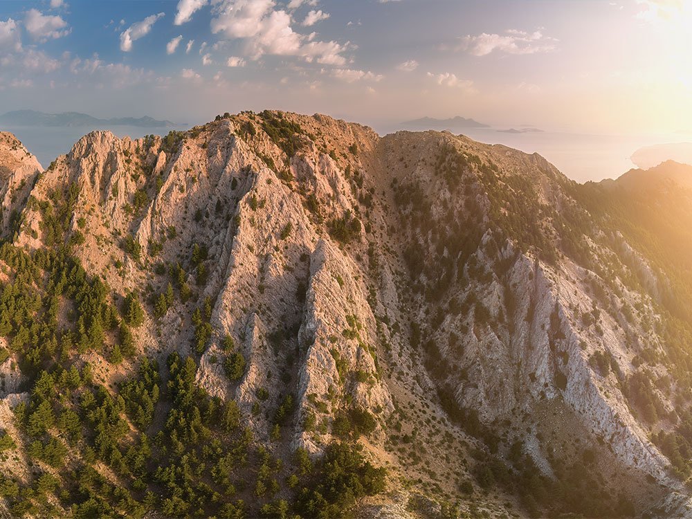 Mont Dikeos