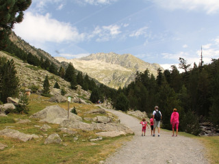 Image pour Randonnées dans les Pyrénées