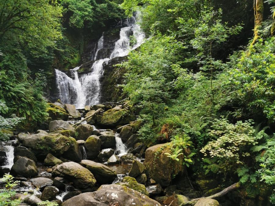 Cascade de Torc, Irlande Cascade de Torc, Irlande