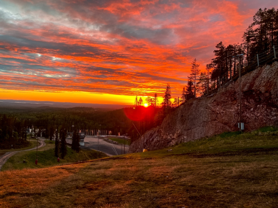 Soleil de minuit à Ruka