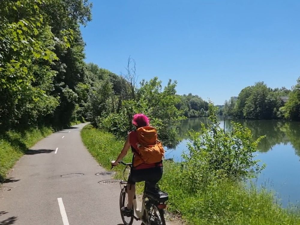 Voie verte le long de la Meuse