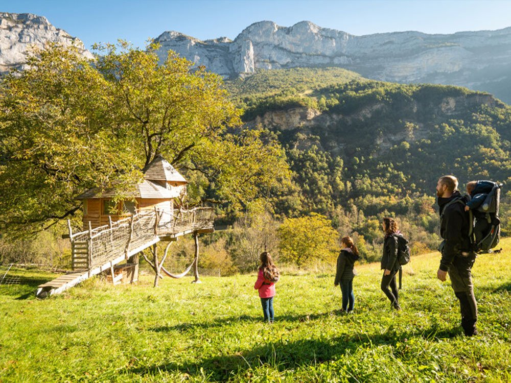 Cabanes dans les arbres au Vercors