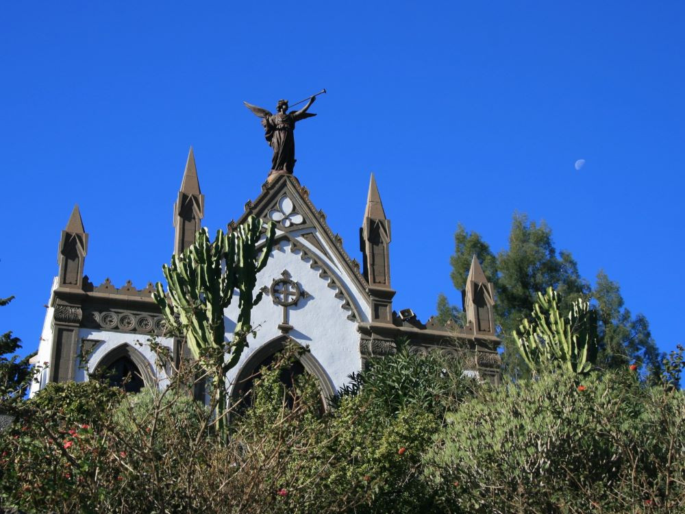 Une petite église typique