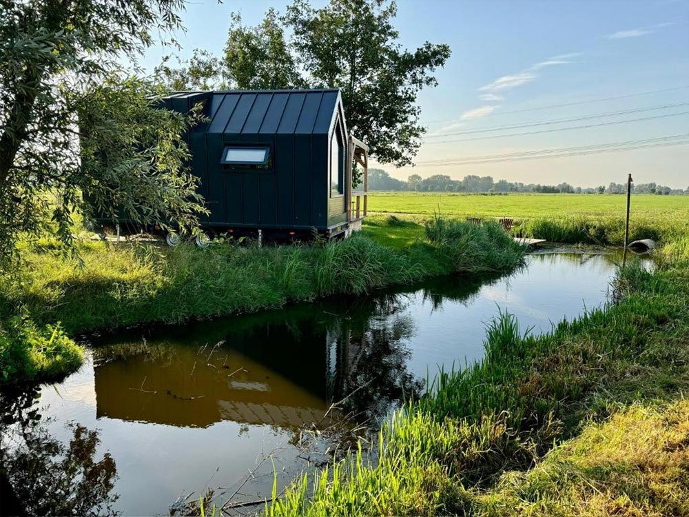 Tiny house