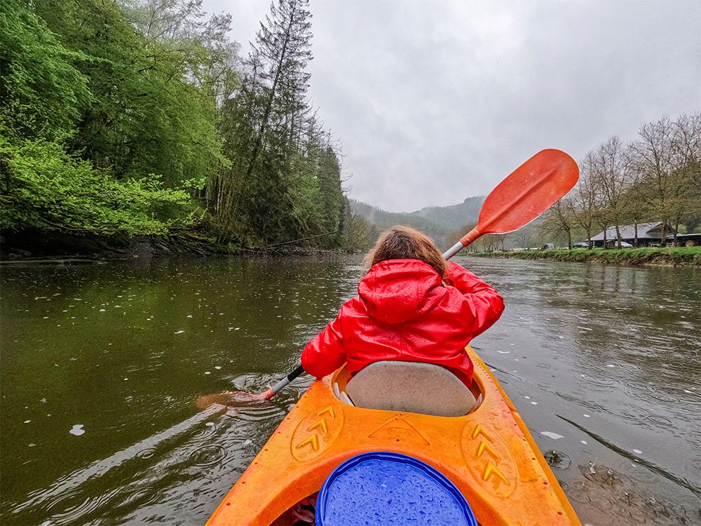 Faire du kayak sur la Semois