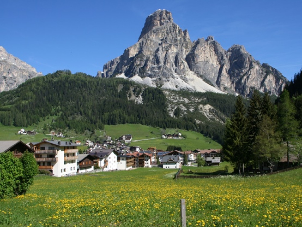 Randonner dans les montagnes italiennes