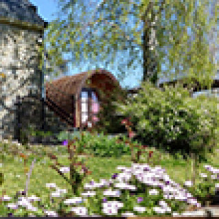 Image pour Booking.com - Cabine en bois ou en chambre