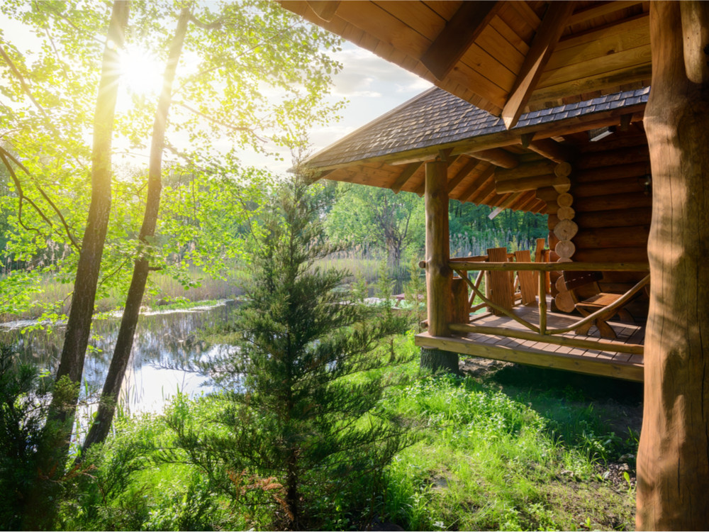 Cabane dans les bois