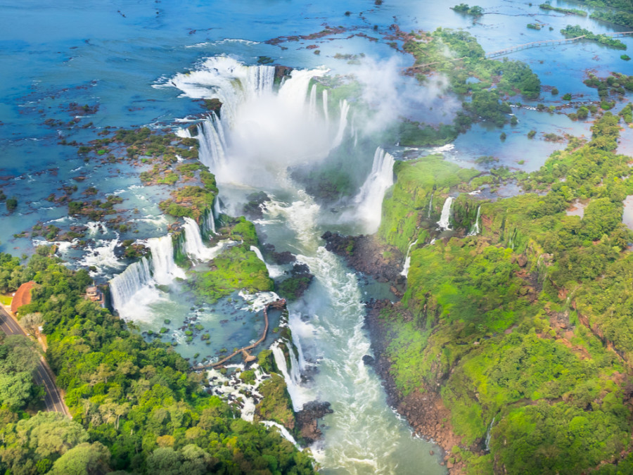 Les chutes d'Iguazu au Brésil Les chutes d'Iguazu au Brésil