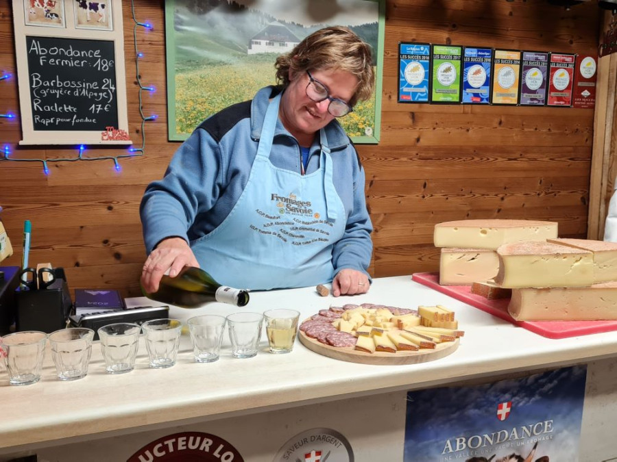 Visite guidée de la fromagerie de Châtel-Abondance Visite guidée de la fromagerie de Châtel-Abondance