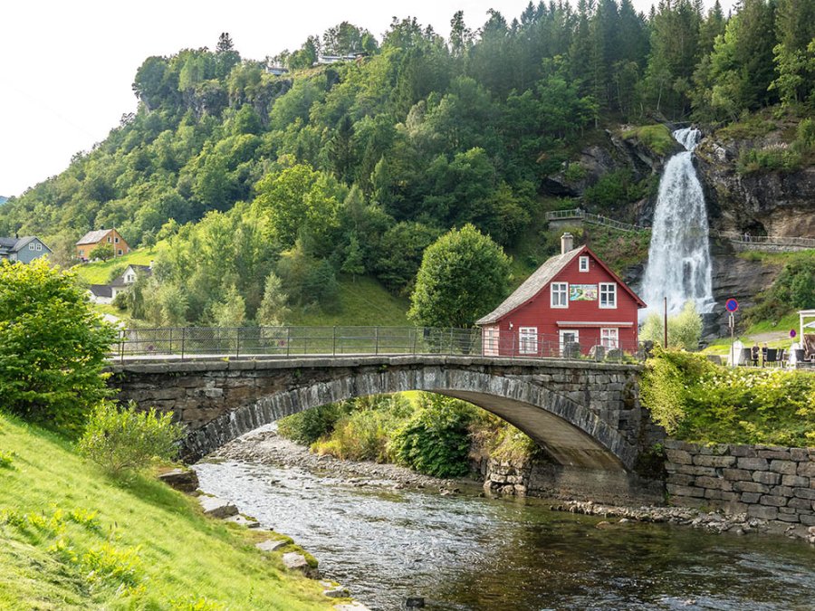 steinsdalsfossen