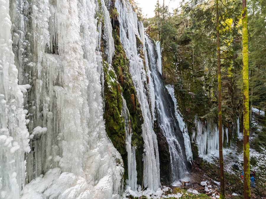 Burgbach cascade hiver