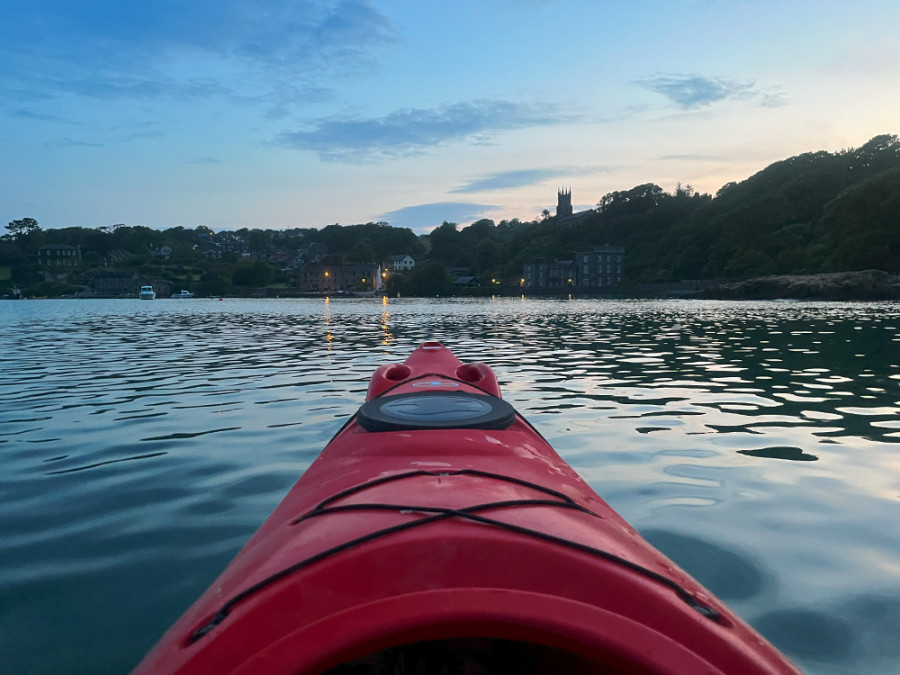 Kayak de mer dans l'ouest du comté de Cork Kayak de mer dans l'ouest du comté de Cork