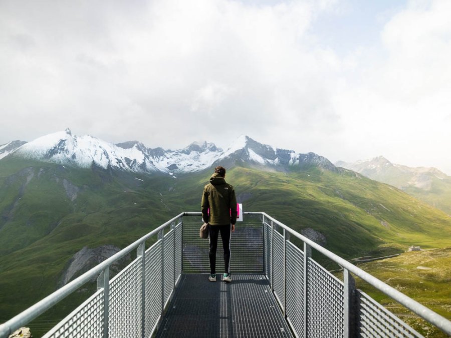Point de vue dans les montagnes