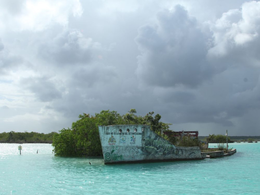 Épave à Bacalar Épave à Bacalar
