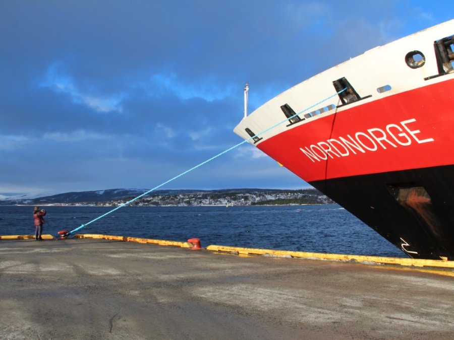 Bateau de la Hurtigruten Bateau de la Hurtigruten