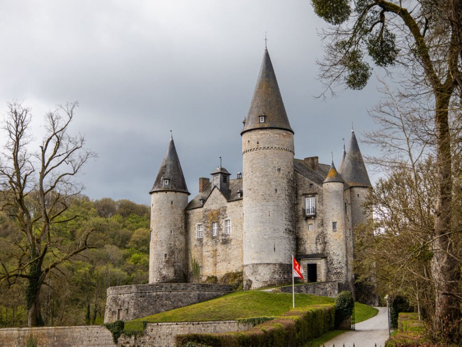 Château à Celles Château à Celles