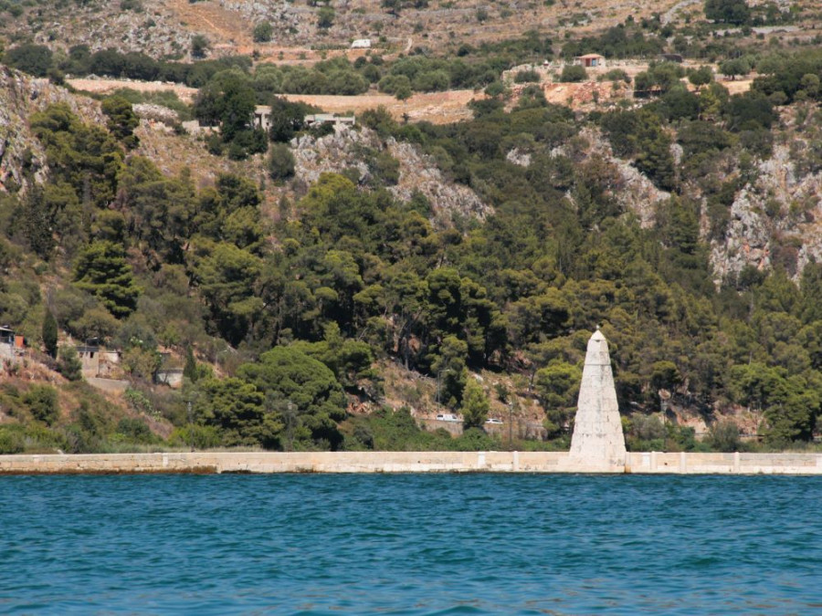 Obélisque d'Argostoli Obélisque d'Argostoli