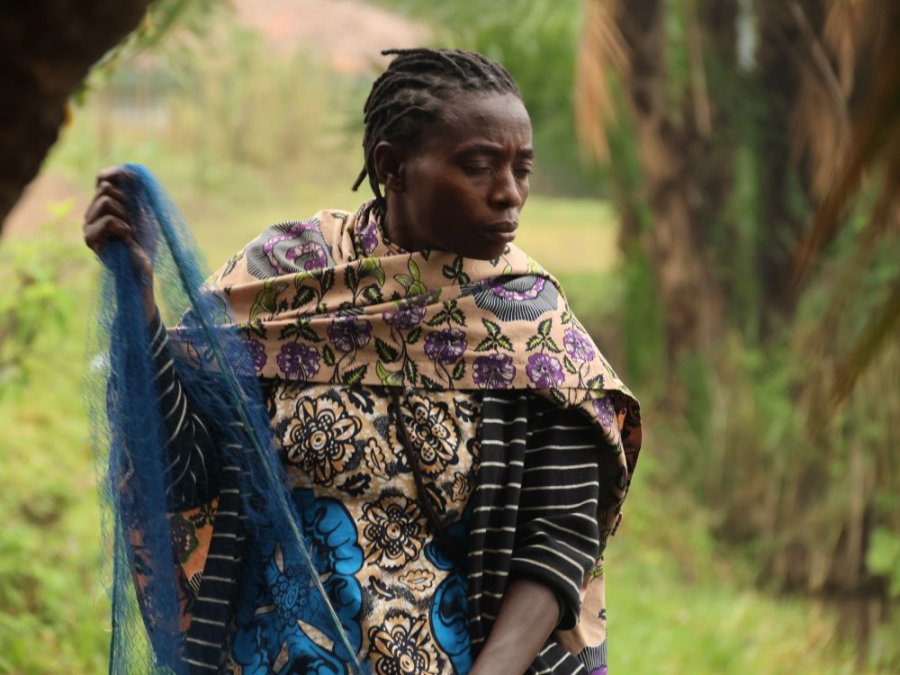 Femme au Rwanda