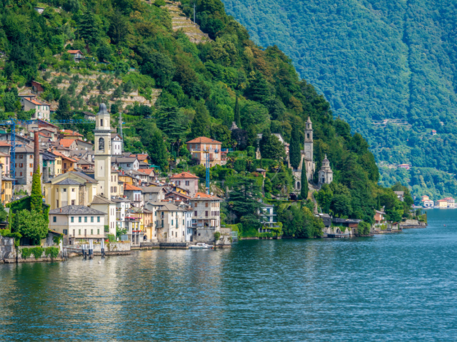 Villes et villages autour du lac de Côme Villes et villages autour du lac de Côme