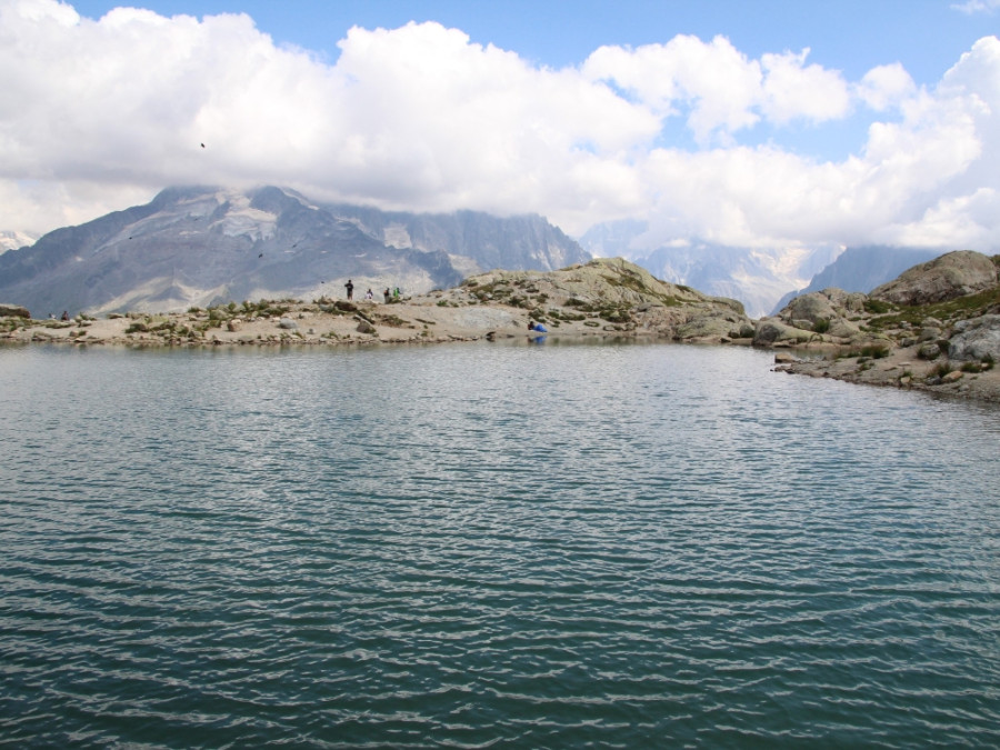 Le Lac Blanc près de Chamonix Le Lac Blanc près de Chamonix