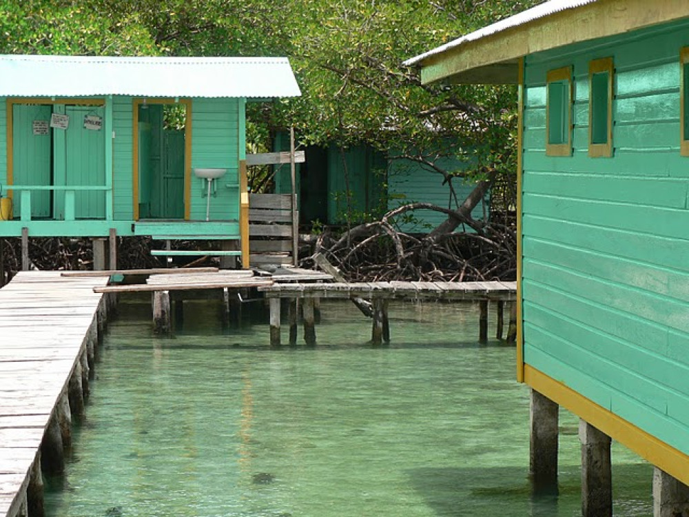 Maisons sur pilotis au Panama