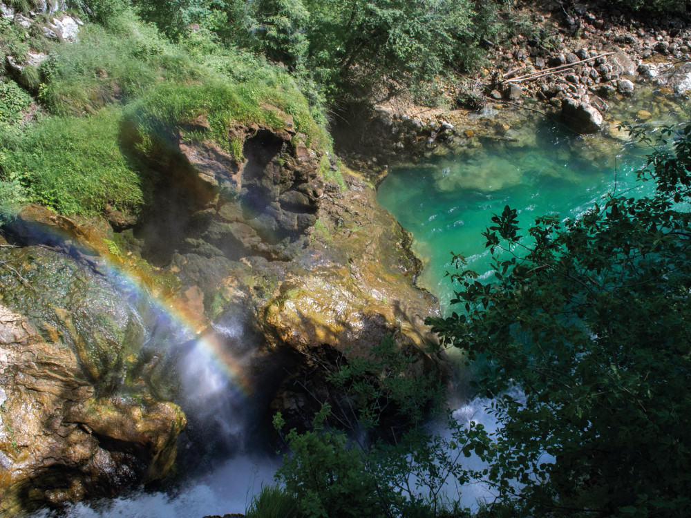 Arc-en-ciel près des gorges de Vintgar