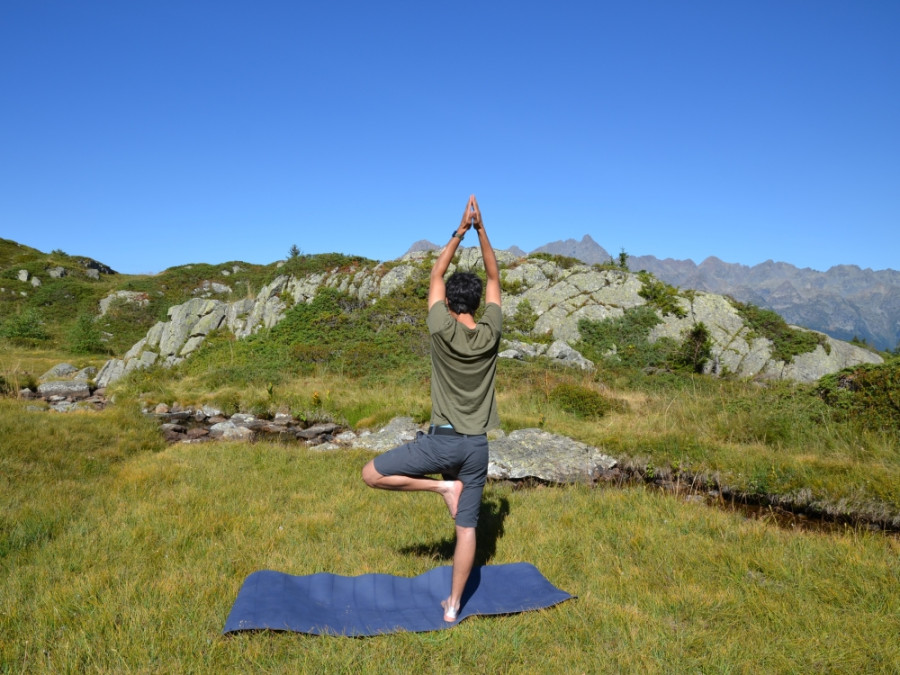 Le yoga à la montagne Le yoga à la montagne